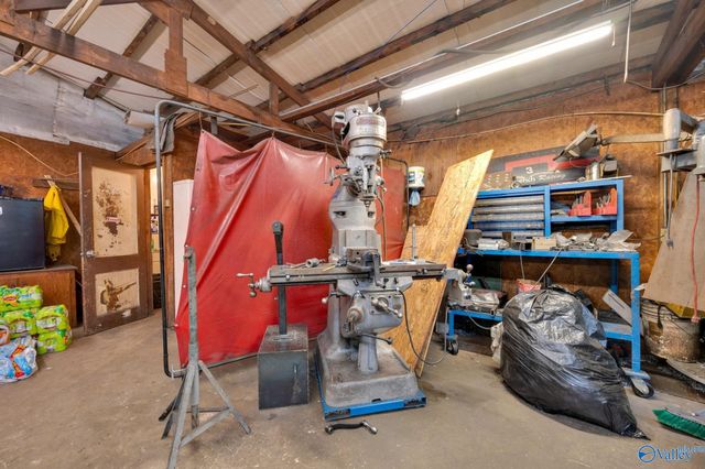 51 N Vantown School Rd, Flintville, TN 37335