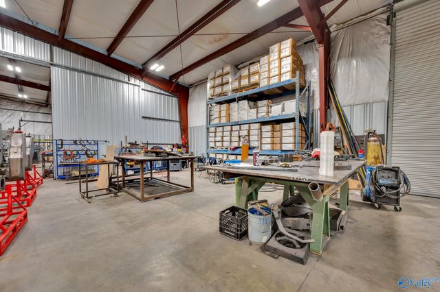 51 N Vantown School Rd, Flintville, TN 37335