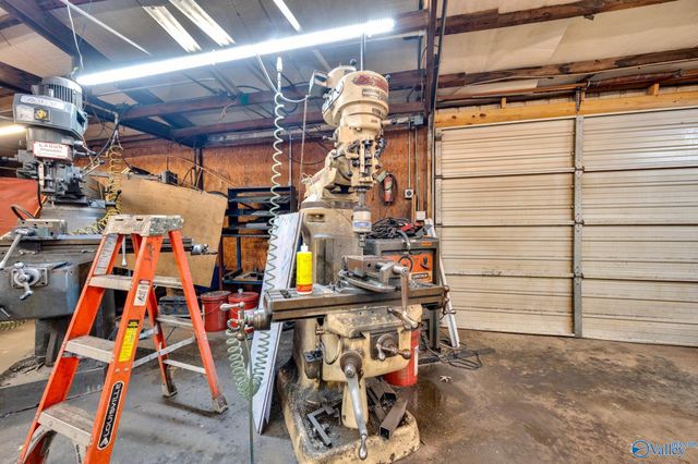 51 N Vantown School Rd, Flintville, TN 37335