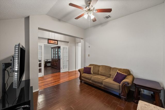 1608 Crestmeadow Lane, Mansfield, TX 76063