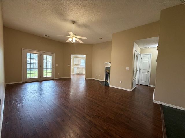 2616 Meadow Lake Street, Springdale, AR 72764