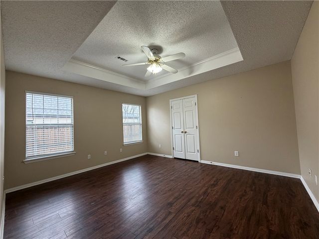 2616 Meadow Lake Street, Springdale, AR 72764