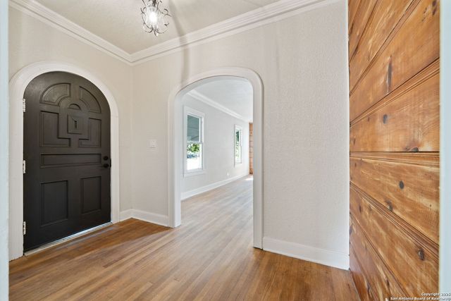 603 E Evergreen St, San Antonio, TX 78212