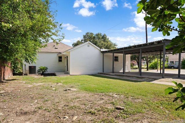 603 E Evergreen St, San Antonio, TX 78212