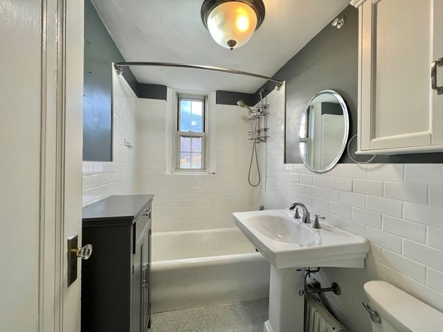 1450-1454 Beacon 744, Brookline, MA 02446