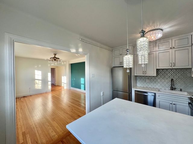 1450-1454 Beacon 744, Brookline, MA 02446