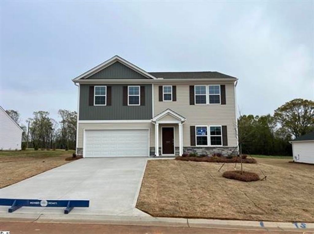 388 Braxton Drive, Moore, SC 29369