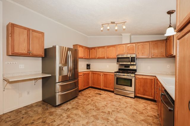 2435 Weare Road, Henniker, NH 03242