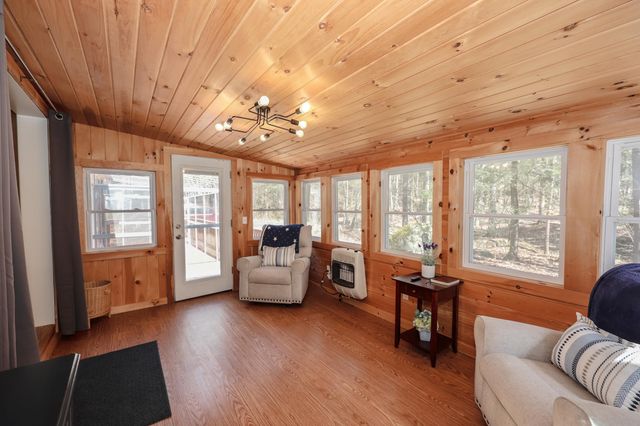 2435 Weare Road, Henniker, NH 03242
