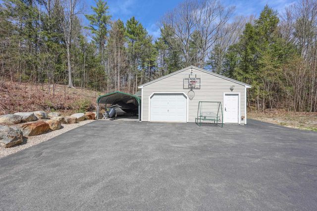 2435 Weare Road, Henniker, NH 03242