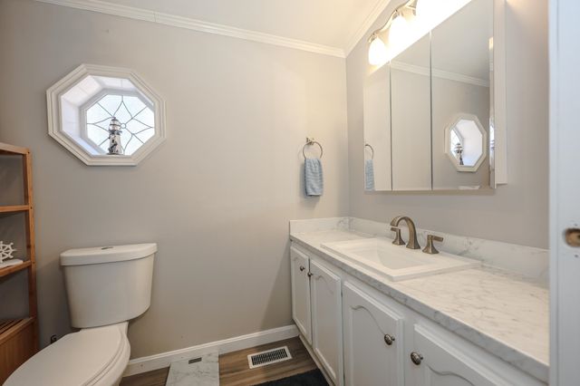 2435 Weare Road, Henniker, NH 03242