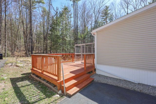 2435 Weare Road, Henniker, NH 03242