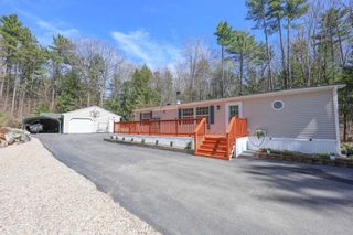2435 Weare Road, Henniker, NH 03242