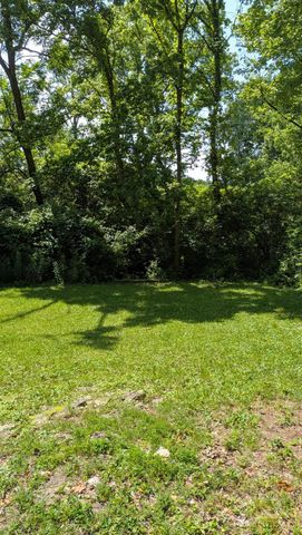 2214 W North Bend Road, Cincinnati, OH 45239