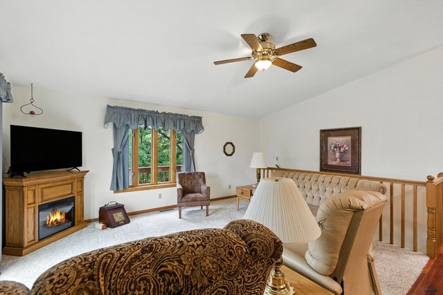 323 TERRACITA DR, Rapid City, SD 57701
