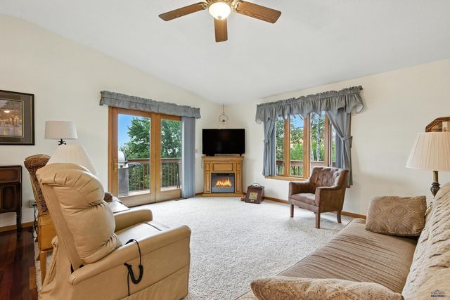 323 TERRACITA DR, Rapid City, SD 57701