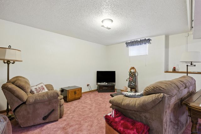 323 TERRACITA DR, Rapid City, SD 57701