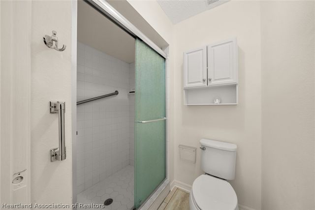 693 W Wesley Circle, Avon Park, FL 33825