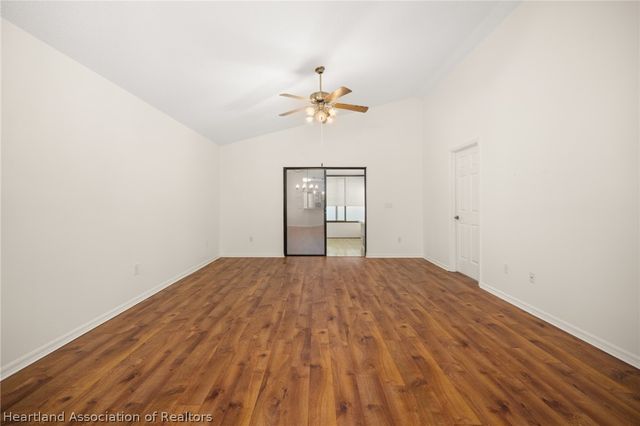 693 W Wesley Circle, Avon Park, FL 33825