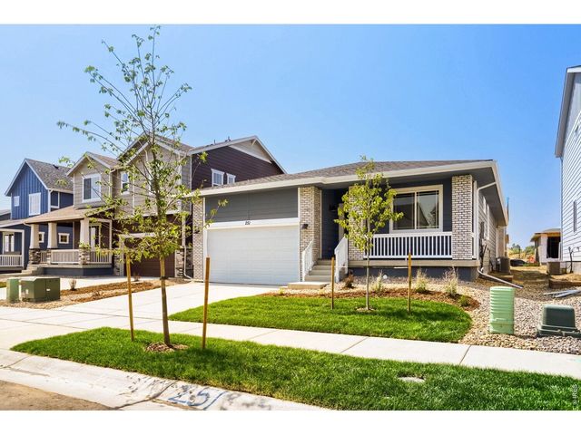 251 Sugar Beet Ln, Berthoud, CO 80513