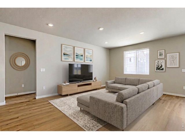 251 Sugar Beet Ln, Berthoud, CO 80513