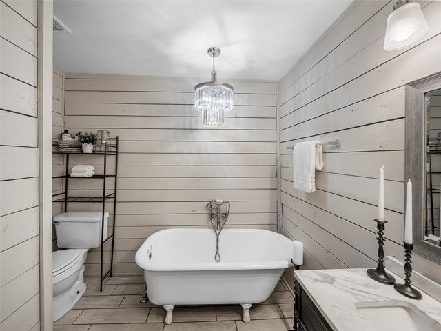 1109 W Main Street, Denison, TX 75020