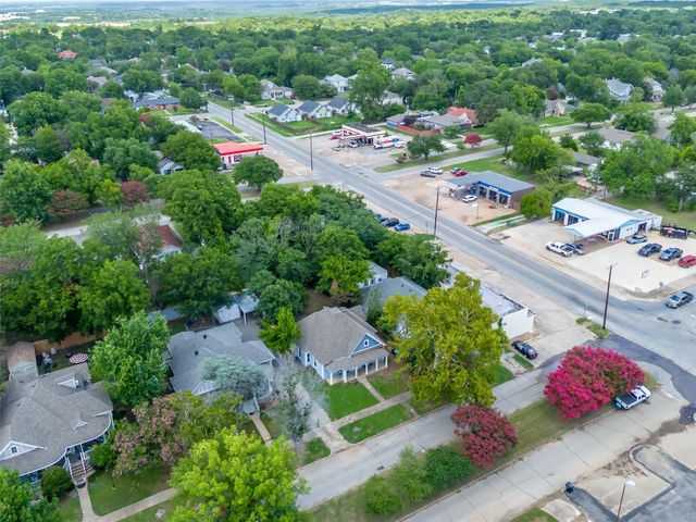 1109 W Main Street, Denison, TX 75020