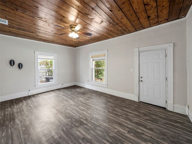 1109 W Main Street, Denison, TX 75020