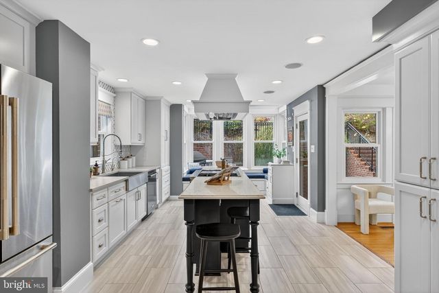 705 CHALFONTE DR, Alexandria, VA 22305