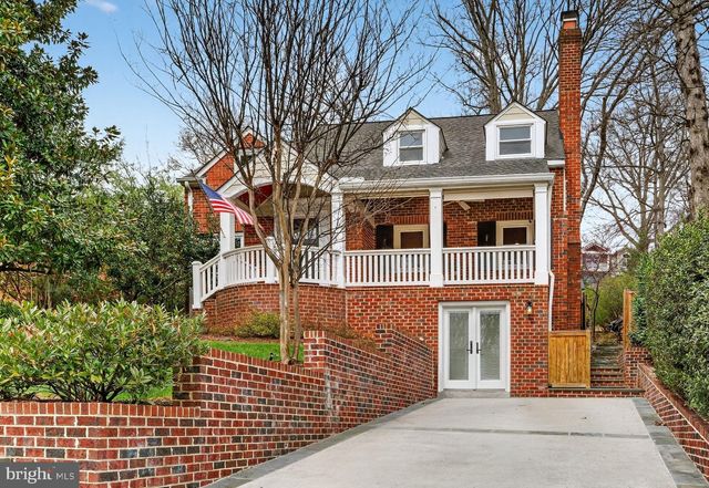 705 CHALFONTE DR, Alexandria, VA 22305