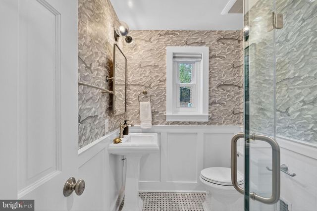 705 CHALFONTE DR, Alexandria, VA 22305