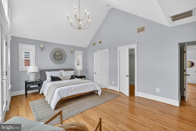 705 CHALFONTE DR, Alexandria, VA 22305