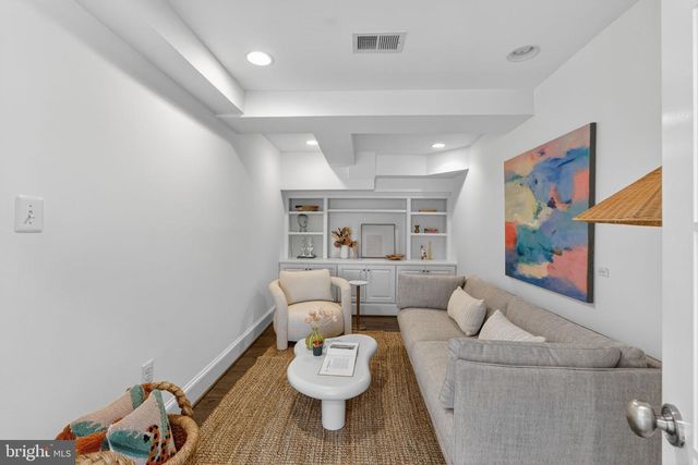 705 CHALFONTE DR, Alexandria, VA 22305