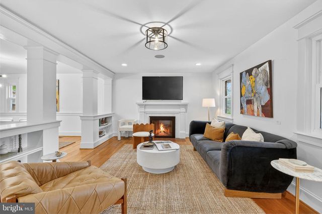 705 CHALFONTE DR, Alexandria, VA 22305