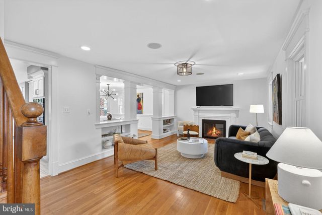 705 CHALFONTE DR, Alexandria, VA 22305