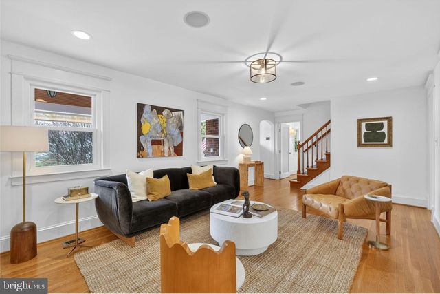 705 CHALFONTE DR, Alexandria, VA 22305