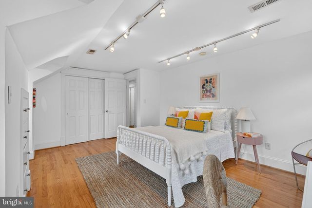 705 CHALFONTE DR, Alexandria, VA 22305