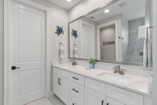 176 Raiders Trail, Valparaiso, FL 32580