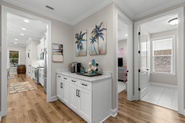 176 Raiders Trail, Valparaiso, FL 32580