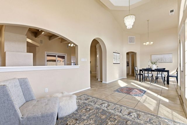 211 Hendrix Road NW, Albuquerque, NM 87107