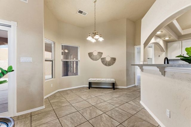 211 Hendrix Road NW, Albuquerque, NM 87107