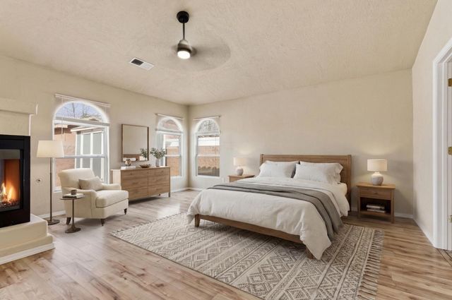 211 Hendrix Road NW, Albuquerque, NM 87107