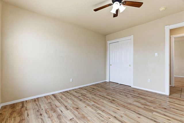 211 Hendrix Road NW, Albuquerque, NM 87107