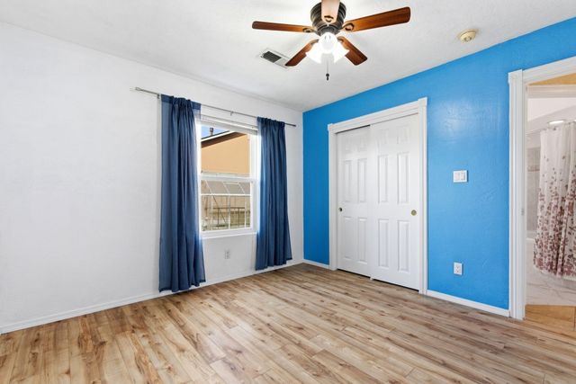 211 Hendrix Road NW, Albuquerque, NM 87107