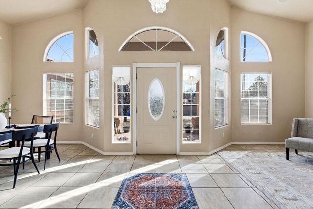 211 Hendrix Road NW, Albuquerque, NM 87107