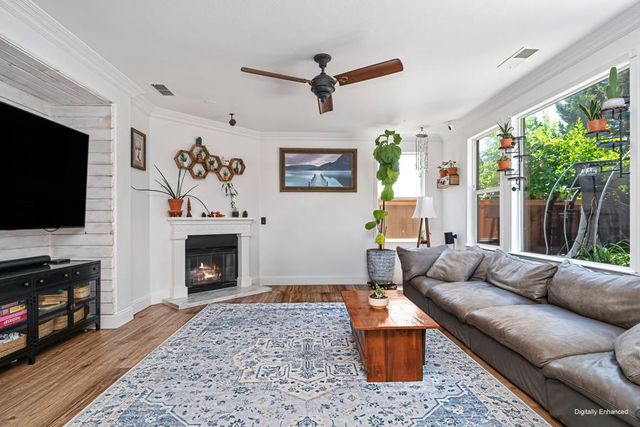 6326 Galaxy Ln, Rocklin, CA 95677