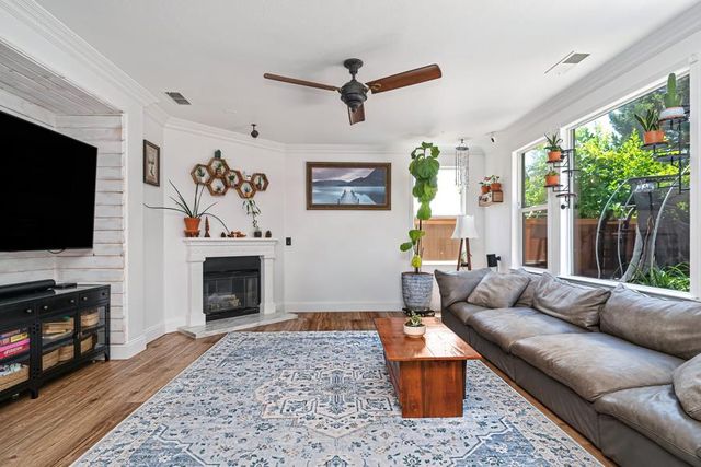 6326 Galaxy Ln, Rocklin, CA 95677