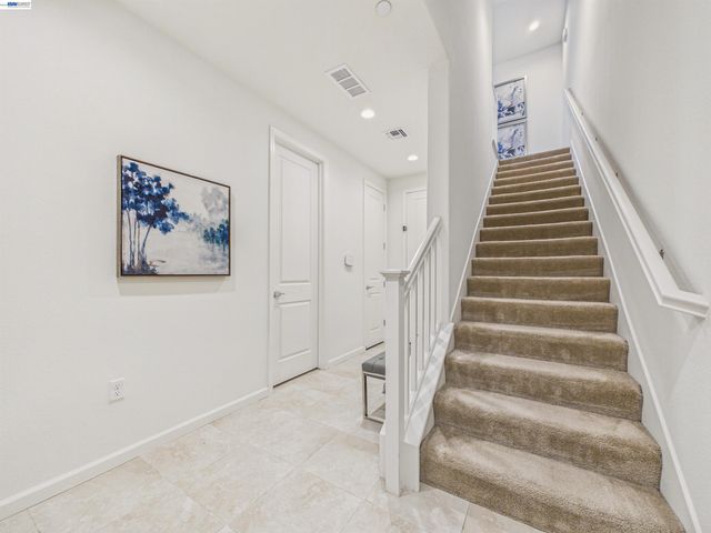 5731 El Dorado Ln, Dublin, CA 94568