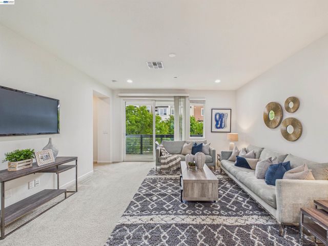 5731 El Dorado Ln, Dublin, CA 94568