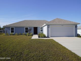 2212 Chase Street, Chipley, FL 32428